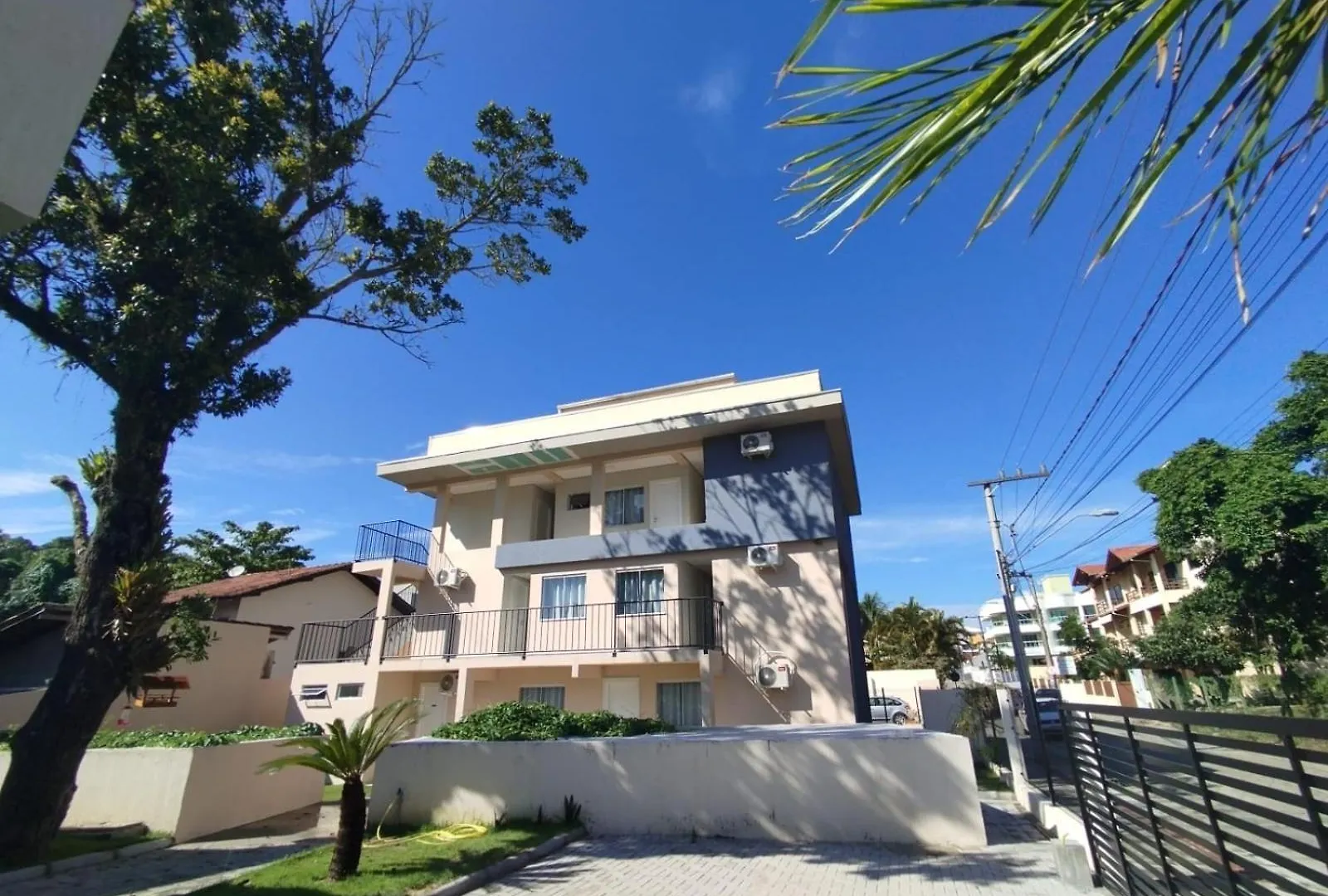 Hotel Pousada Bombinhas House Brasil