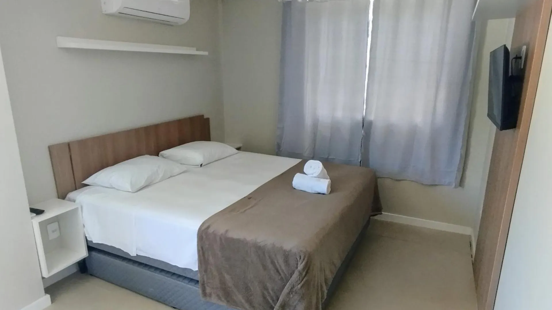 Hotel Pousada Bombinhas House
