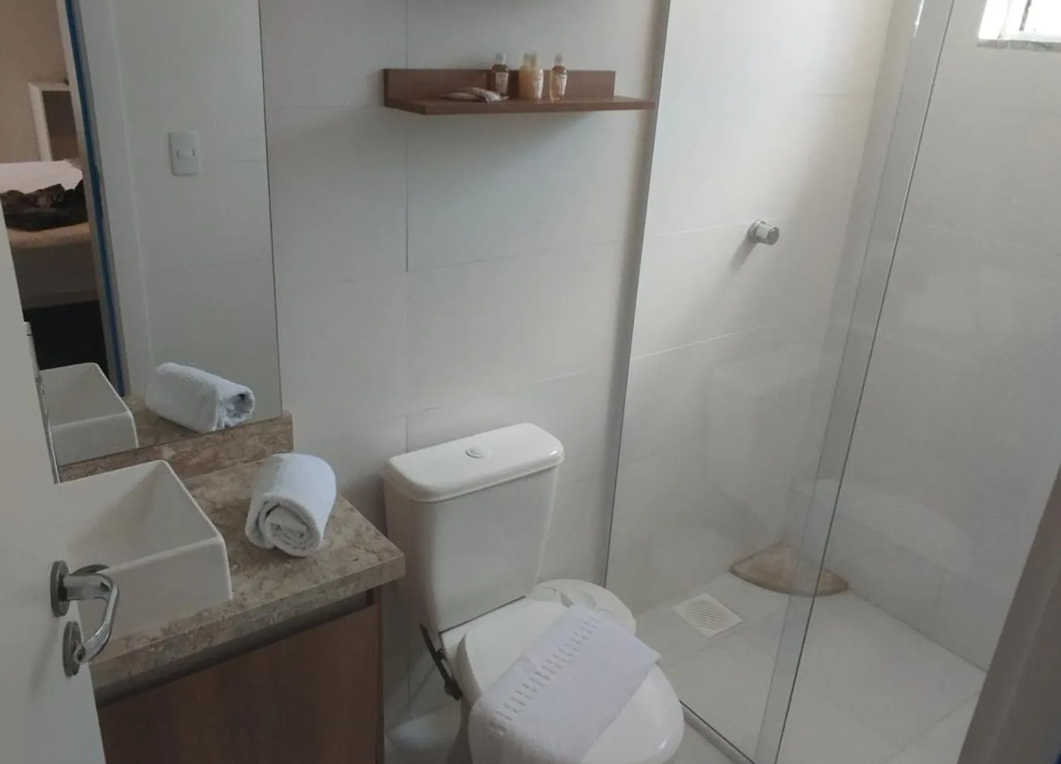 Hotel Pousada Bombinhas House