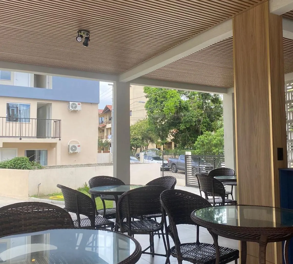 Hotel Pousada Bombinhas House
